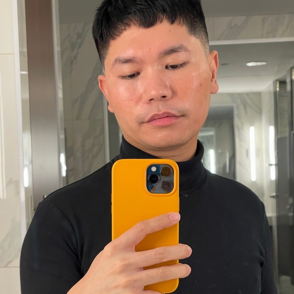 Meet your Posher, Dominic - Picture 2 of 2